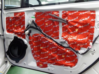 インプレッサスポーツＧＴ系　フロントドアデッドニング