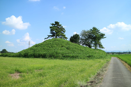 御幣山〔軍配山〕古墳