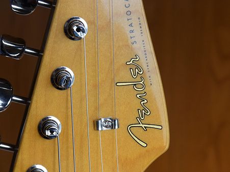 Fender JAPAN