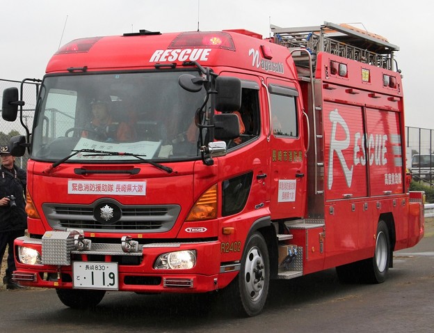 長崎市消防局　lll型救助工作車
