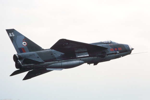Photos: BAC Lightning F.3 XR716 AS RAF 5SQ 1981 IAT