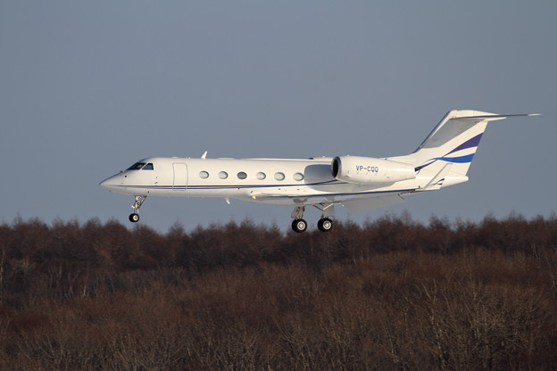 Gulfstream IV-X G450 VP-CQQ