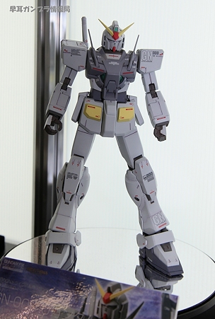 GUNDAM FIX FIGURATION METAL COMPOSITE GN-000 Oガンダムの展示02