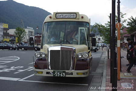 富士急のボンネットバス