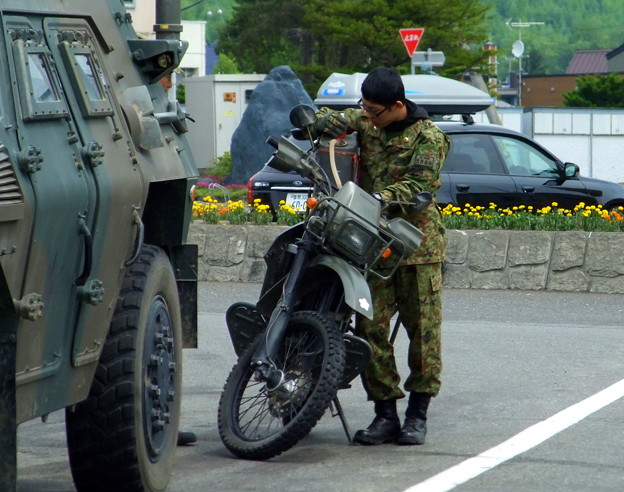 自衛隊バイク 給油 写真共有サイト フォト蔵