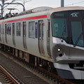 首都圏新都市鉄道つくばｴｸｽﾌﾟﾚｽ線TX-2000系(ｸﾘｽﾏｽ兼有馬記念当日)
