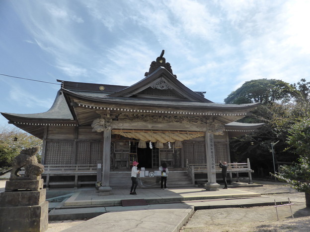 三宝荒神 神崎神社 拝殿