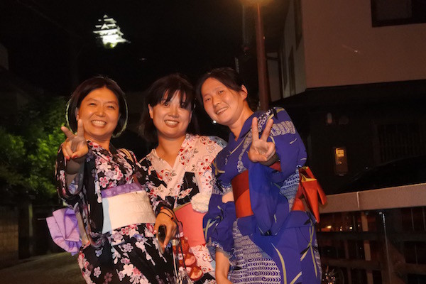 風情ある街の散策も