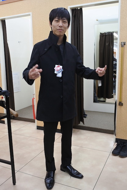 やり手の店員さんにコートまで買わされてしまった