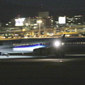 Photos: 夜の伊丹空港