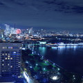 横浜マリンタワーから　みなとみらいの夜景